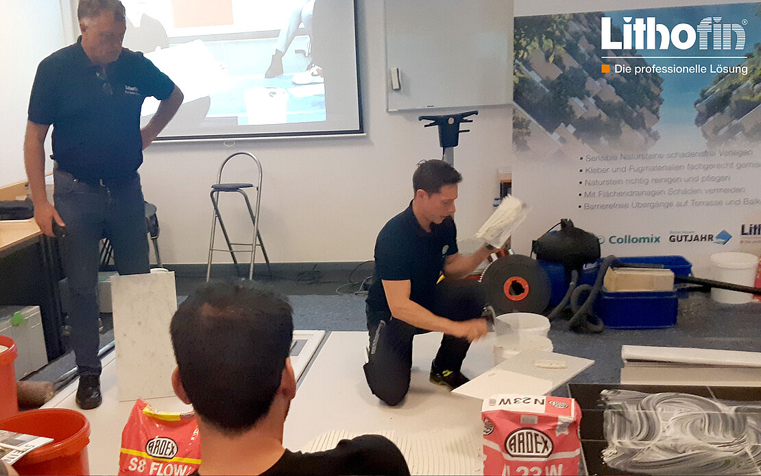 Natursteinschulung in Belgien Innen