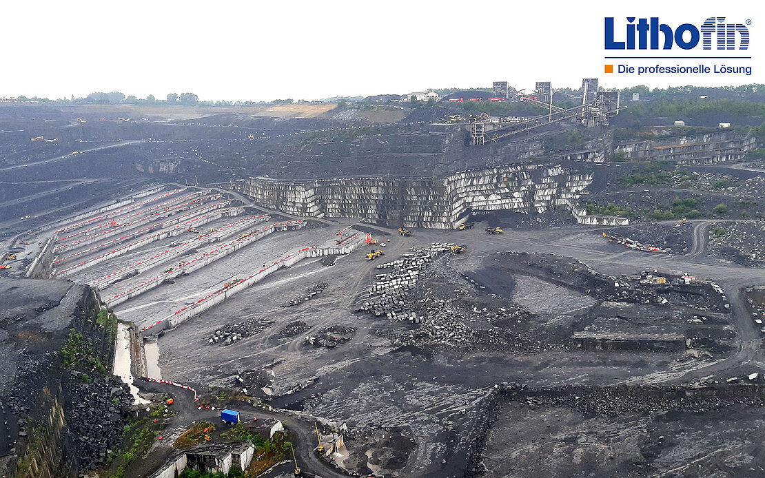 Natursteinschulung in Belgien Steinbruch